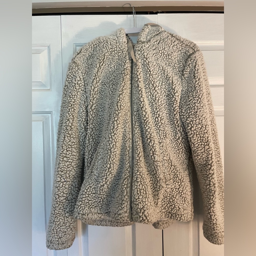 Thread & Supply Gray Teddy Jacket Plush Fleece Warmth